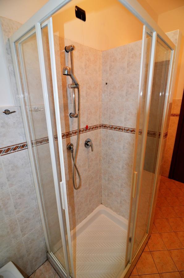 Elena Apartment Леванто Экстерьер фото